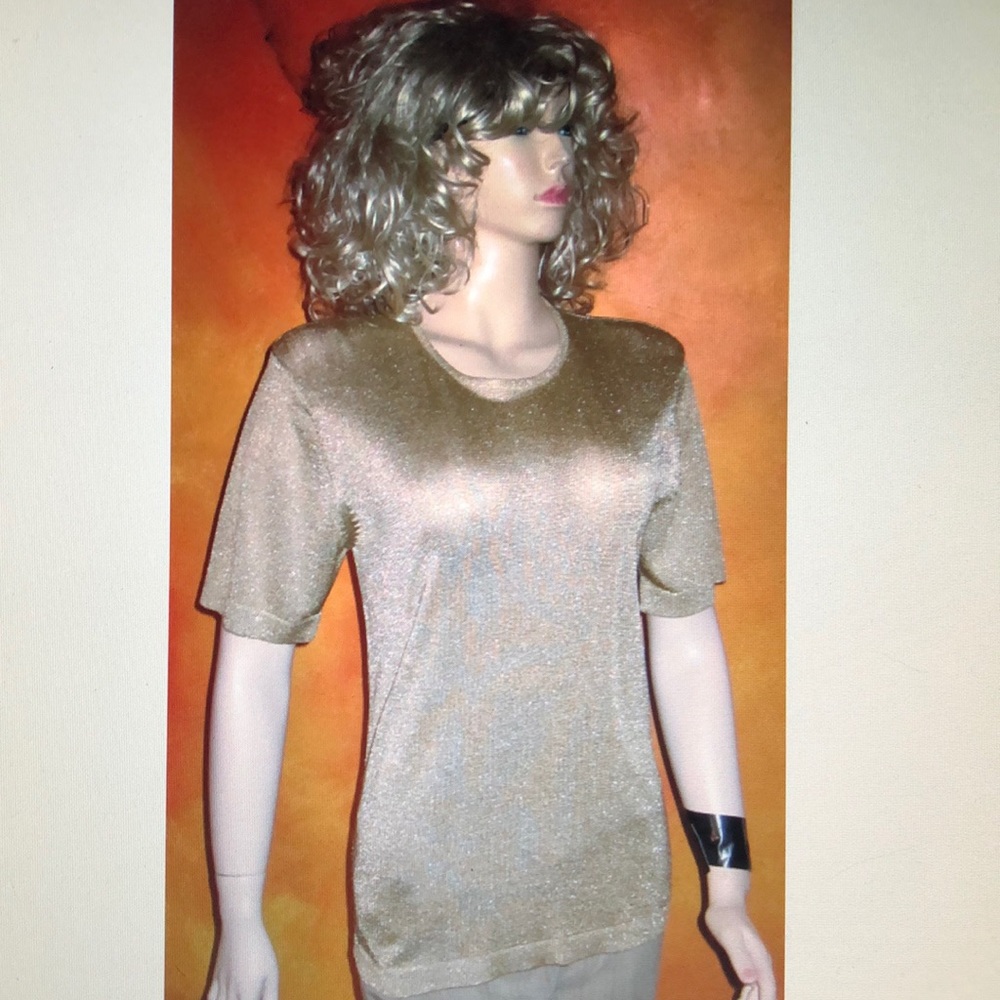 NWT Outlander Gold Short Sleeve Sweater Top M